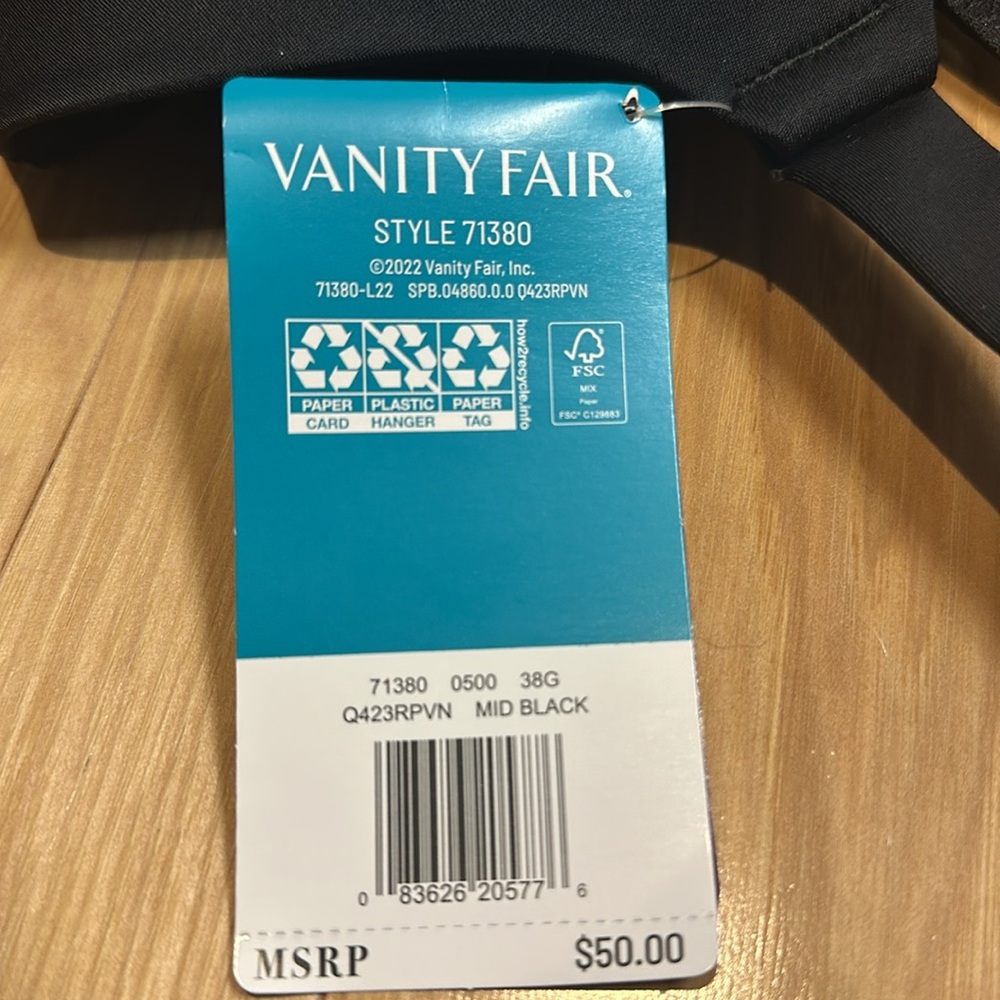 NWT Vanity Fair beauty back wireless bra. Size 38G - Picture 3 of 3